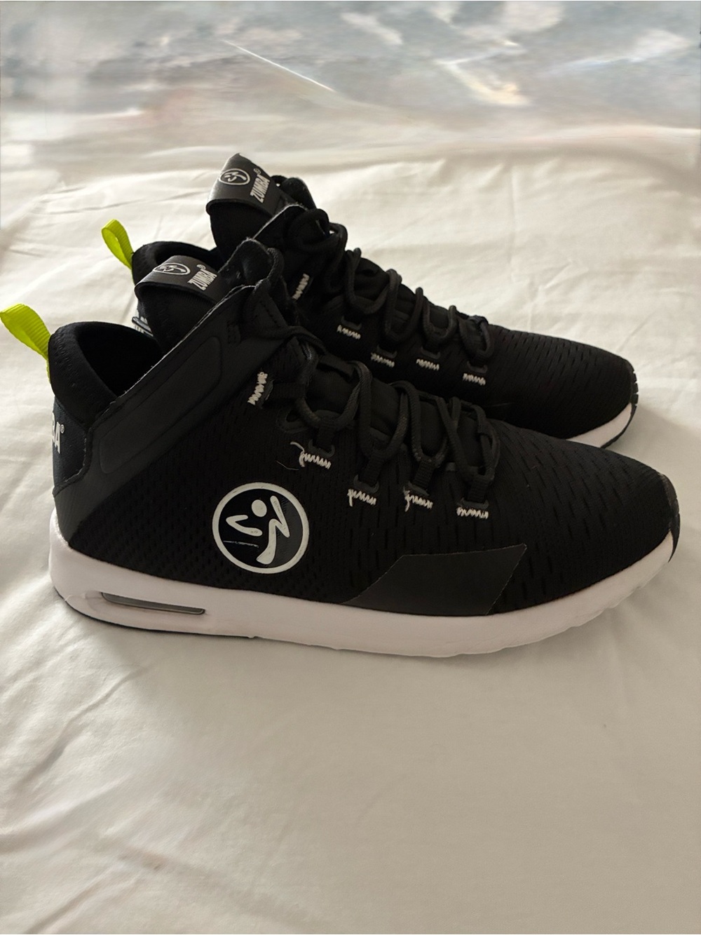 ZUMBA AIR FUNK BLACK - EUC